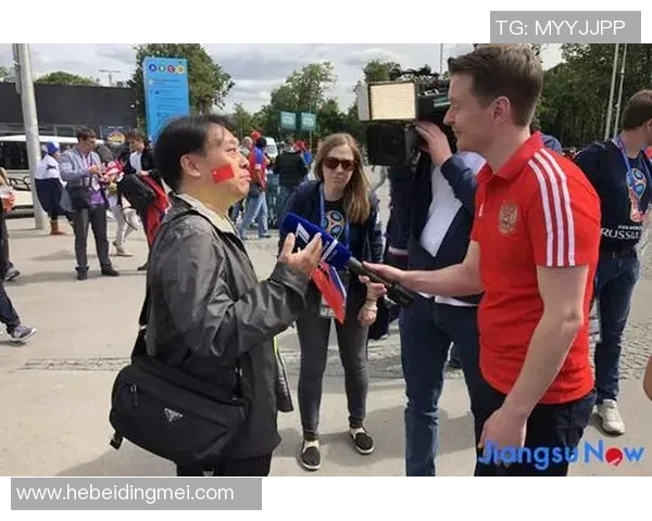 世界杯激战：里昂与本菲卡战成平局全场观众沸腾瞬间回顾